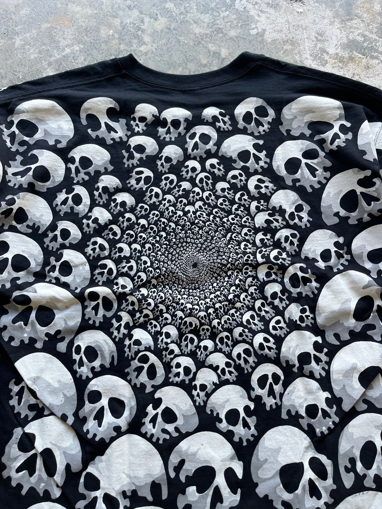 Skulls Tee