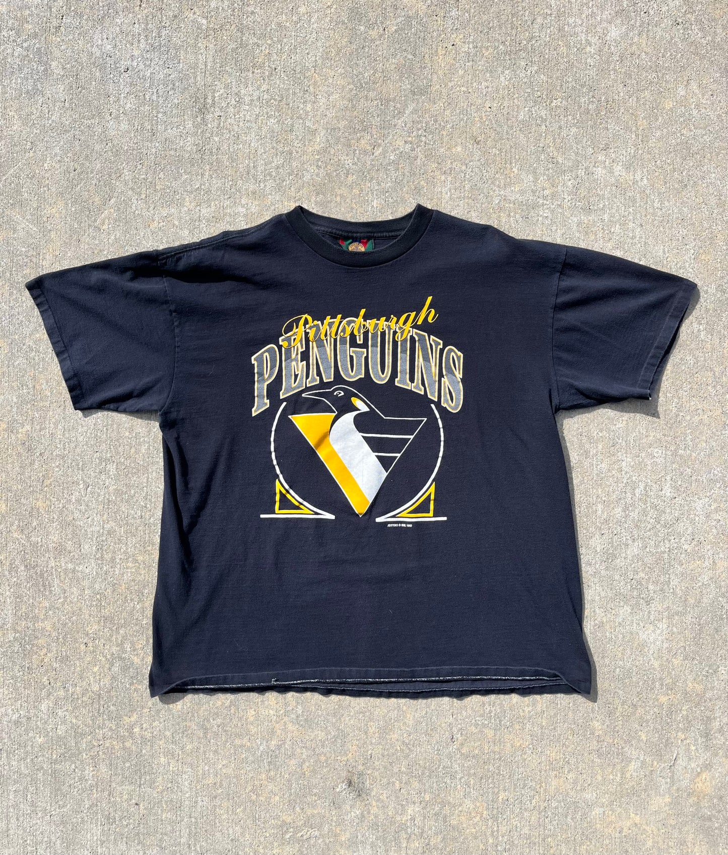 92' Pittsburgh Penguins tee