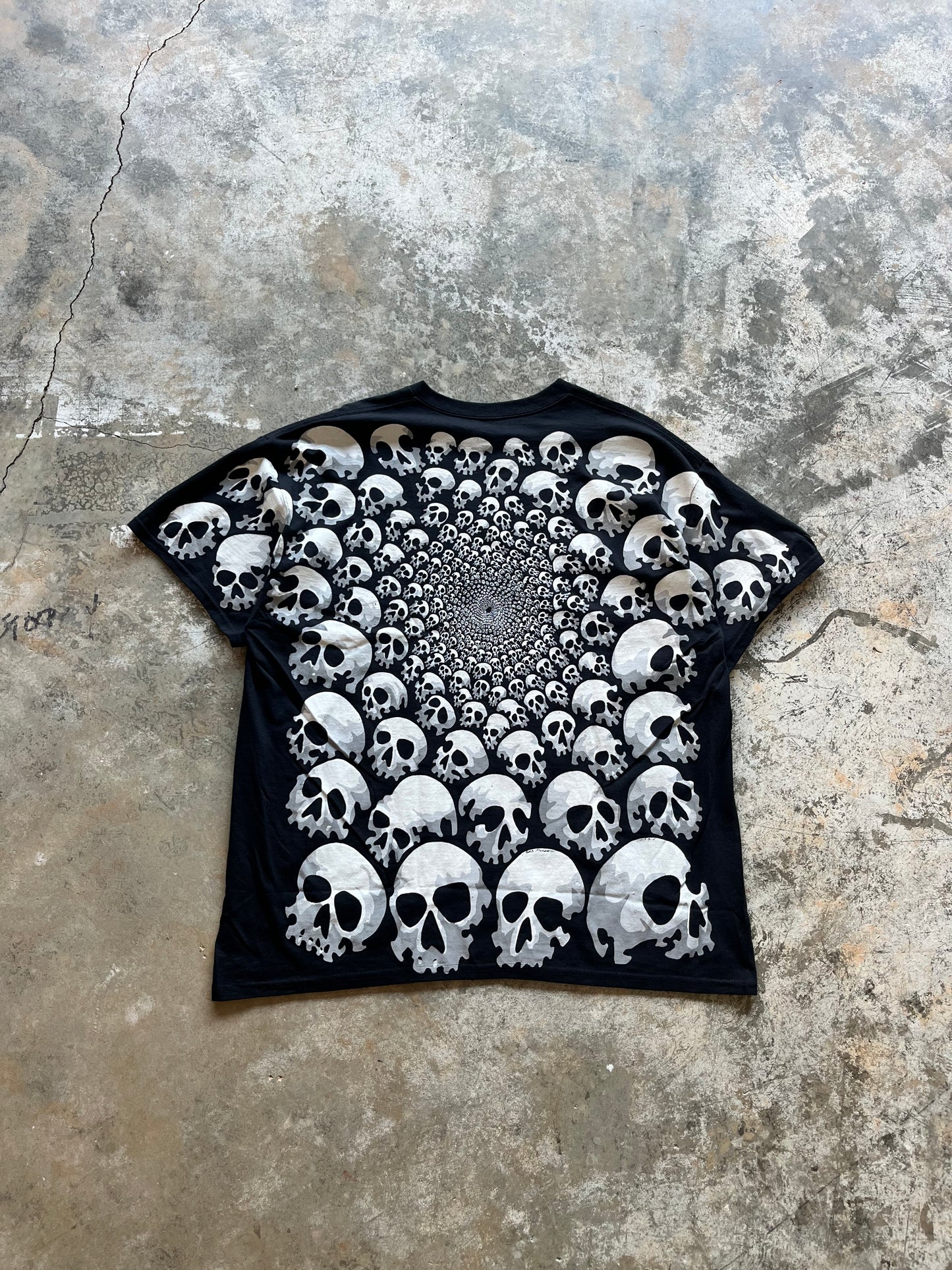 Skulls Tee