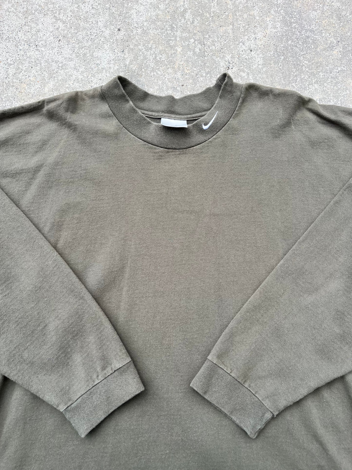Y2K Essentials Nike Longsleeve